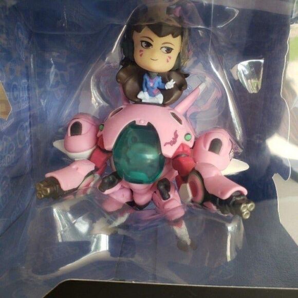 Overwatch Cute But Deadly D.Va with Meka Action Figure Blizzard NWT - Picture 7 of 8
